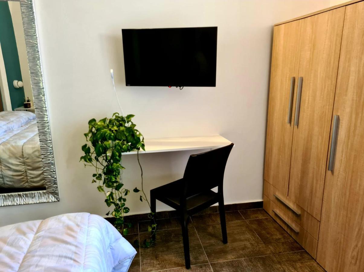 Al Primo Piano Bed And Breakfast Фоджиа Экстерьер фото